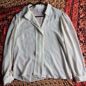 Flowy summer light long sleeve top size 16